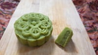 Snowskin mooncake with matcha paste