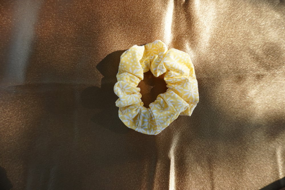 Image of Yellow Flower Scrunchie/Headband