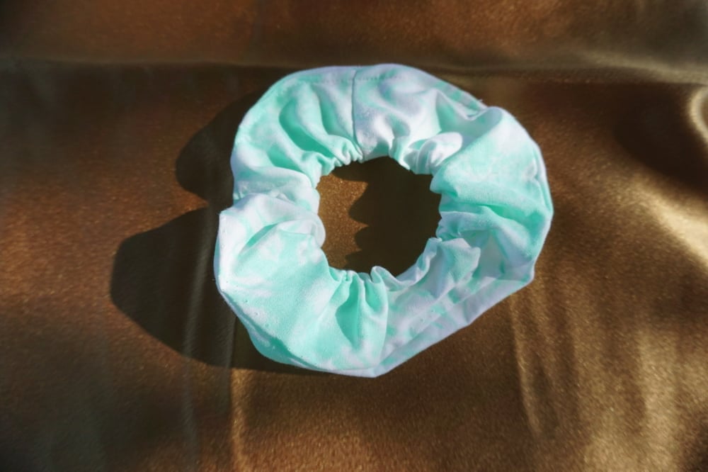 Image of Mint tie dye Scrunchie/Mask/Headband