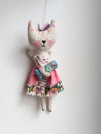Image 1 of Kitty and friend brooch 