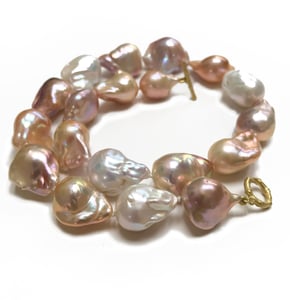 Image of Mixed Color Pearl Necklace 18k Bamboo Clasp
