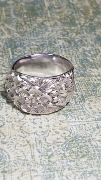Image 2 of Kirk Stieff Repousse Rings #3