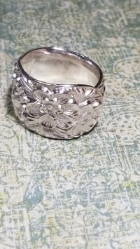 Image 4 of Kirk Stieff Repousse Rings #3