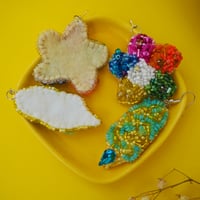 Image 2 of Paletas and Flowers 