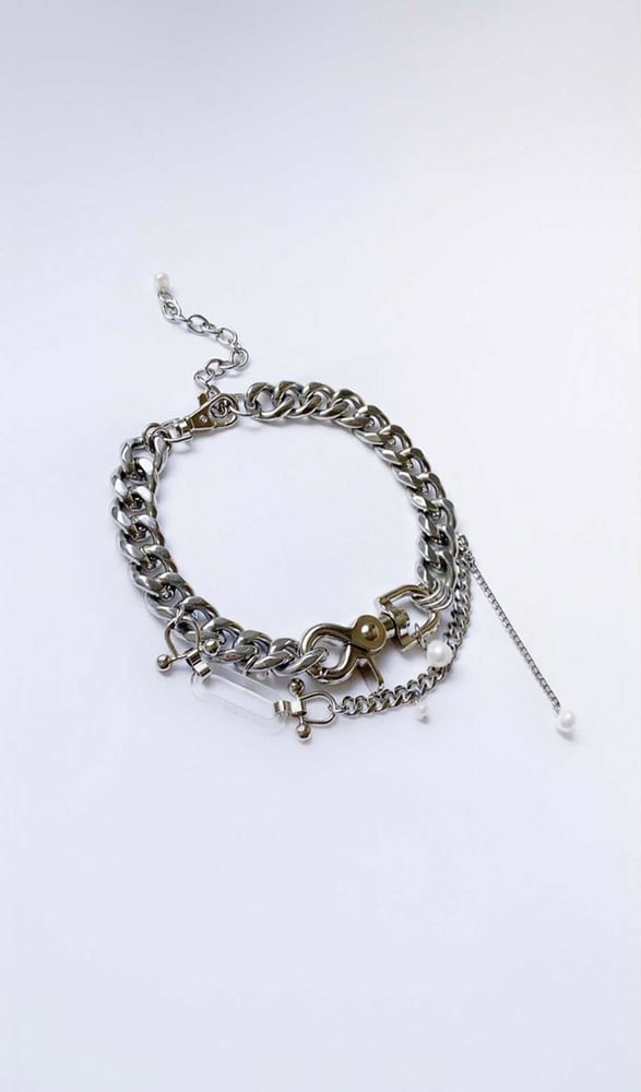 Image of thicc choker// jenn wong