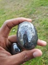 Hematite*Palm✋🏿Peaces