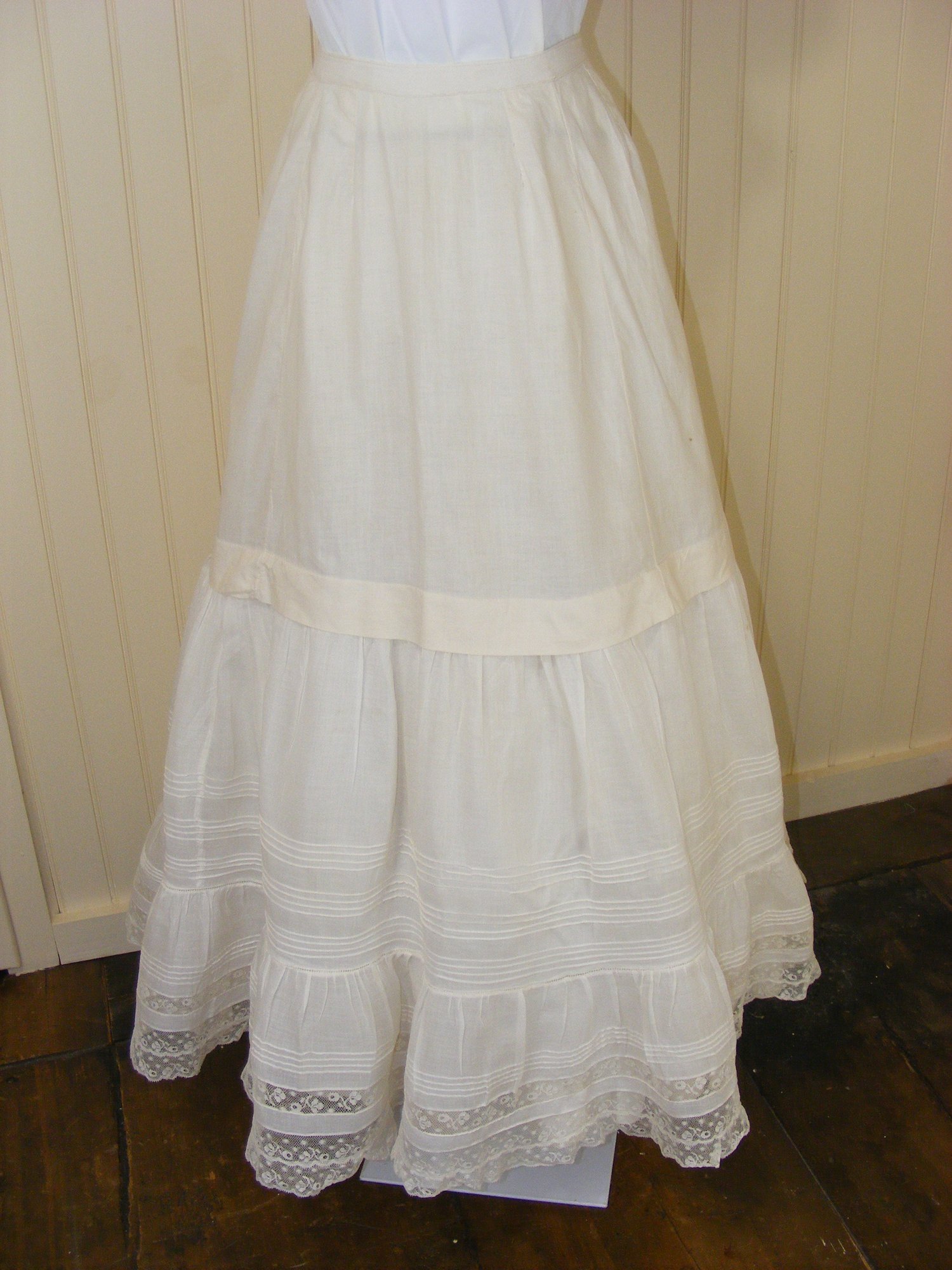 Victorian Petticoat 1880s White Cotton Handmade Lace Hem