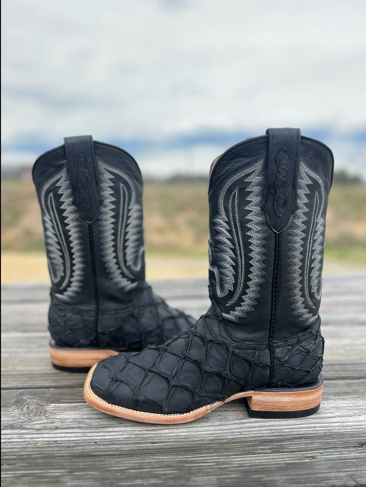 Men’s Big Bass Matte Black Fish Scale Boots | El Zacatecas Western Wear