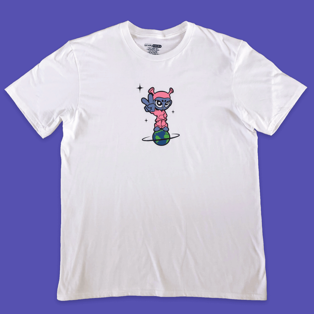 Image of Girl On The World T-Shirt