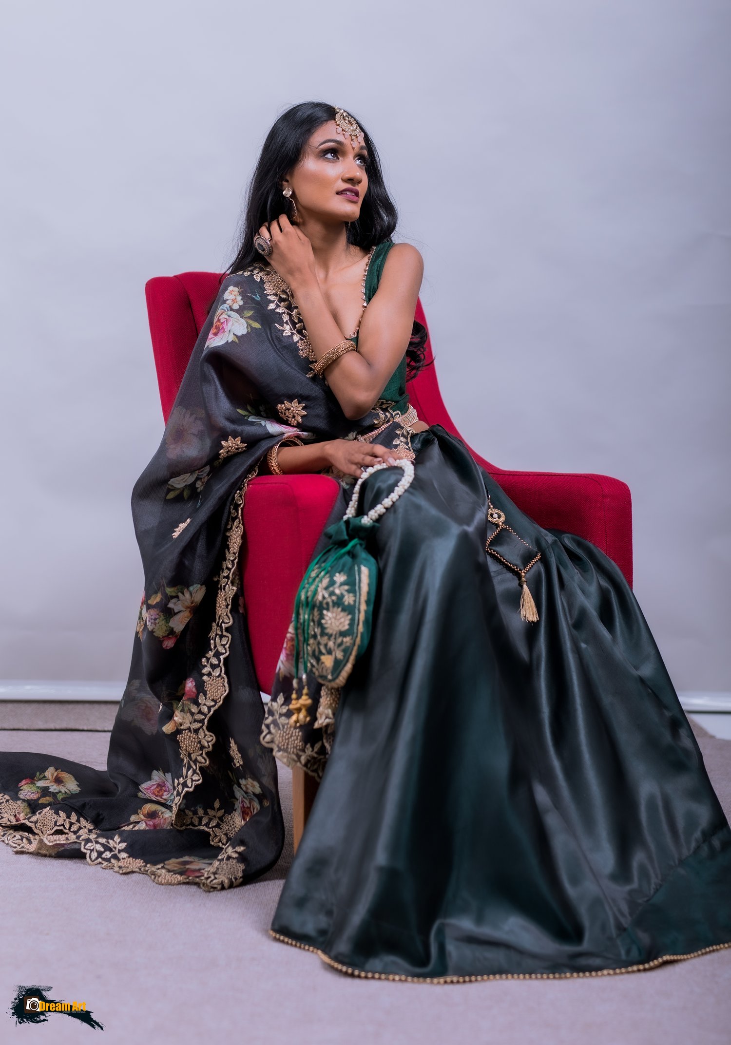 Image of BLACK AND GREEN LENGHA