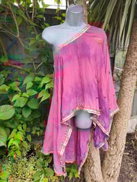 Image 8 of Poncho Woodstock Top -free size PINKs