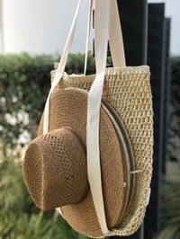Raffia Vacation Hat Tote 