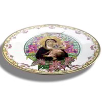 Image 2 of Lion Queen - Vintage French Porcelain Plate - #0604