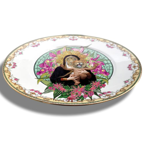 Image of Lion Queen - Vintage French Porcelain Plate - #0604