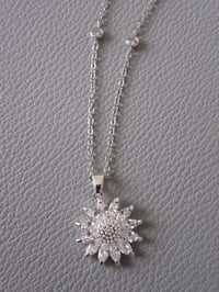 Image 5 of Kate Middleton Duchess of Cambridge Inspired Replikate Clear Cubic Zirconia Daisy Pendant Necklace