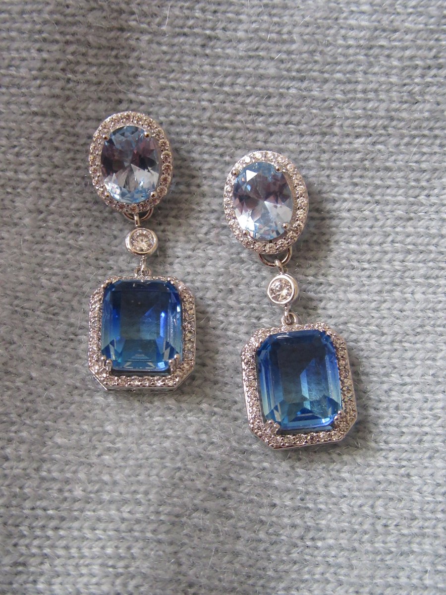 ピアス [KATENKELLY] Pretty Oval Capri Blue Earrings Blue Lapis Earrings | 14k Gold Dangle Studs | Seattle – M&M