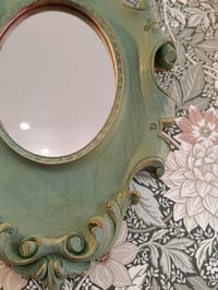 Image 4 of Miroir patiné vert de gris 