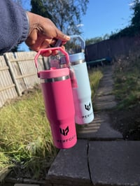 Image 7 of UPerform Hydrate Bottle with Carry Handle – 860ml / 29oz - Sky Blue 