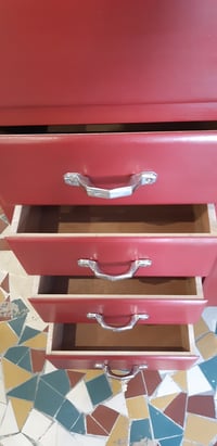 Image 4 of Buffet vintage rouge cerise 