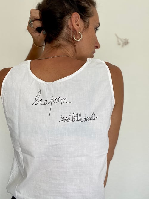 Image of Top Be a poem