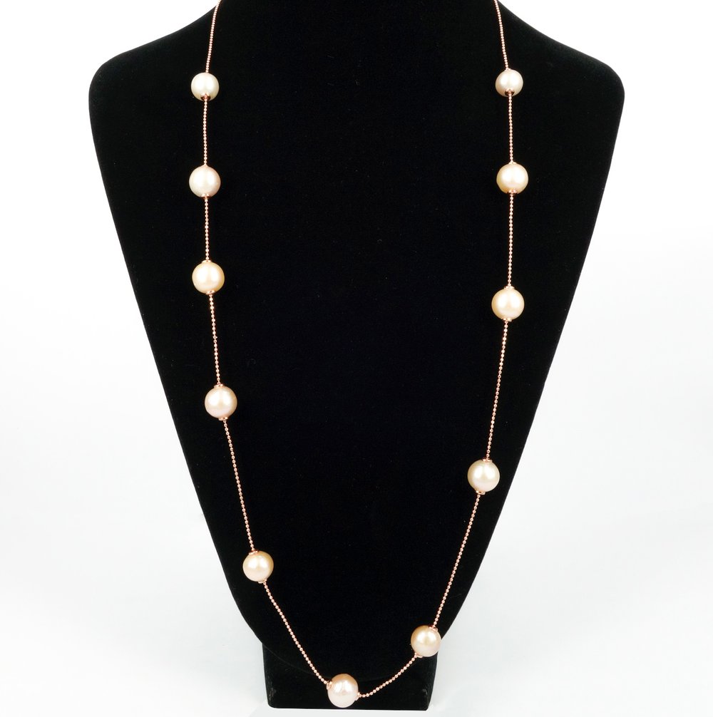 Image of Rose gold / sterling silver necklace with adjustable peach coloured fresh water pearls. M3226 