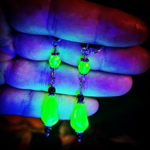 Radioactive Rarities: Deco Danglies