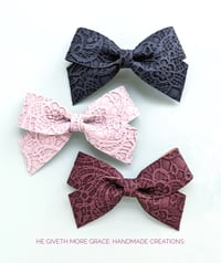 Floral Stamped Pottery Timeless Bows