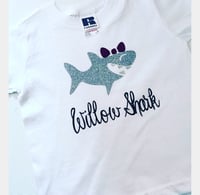Shark T & Bow Set