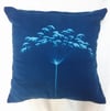 Grande Berce   Housse de coussin en cyanotype