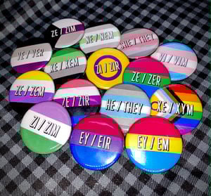 Pronoun Button - Solid Color Background - 1.25"