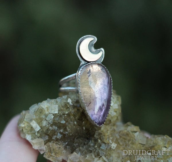 Image of Moonlit Path Sterling Silver Ring Size US 8