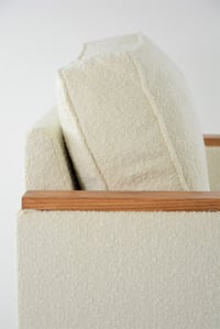 Image 5 of Fauteuil cube ivoire