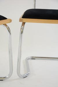 Image 5 of Chaises type Cesca pieds de poule noir & velours