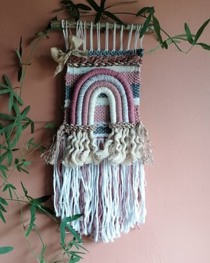 Macramé rainbow weave wallhanging 