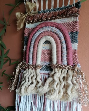 Macramé rainbow weave wallhanging 