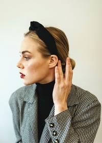 Dahlia Satin Hairband / Black