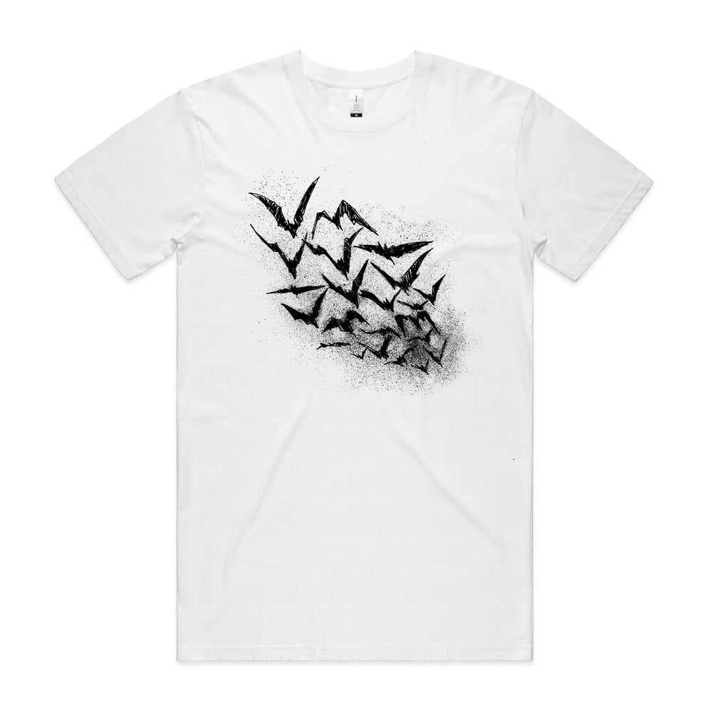 Image of BAT FLYOUT Tee