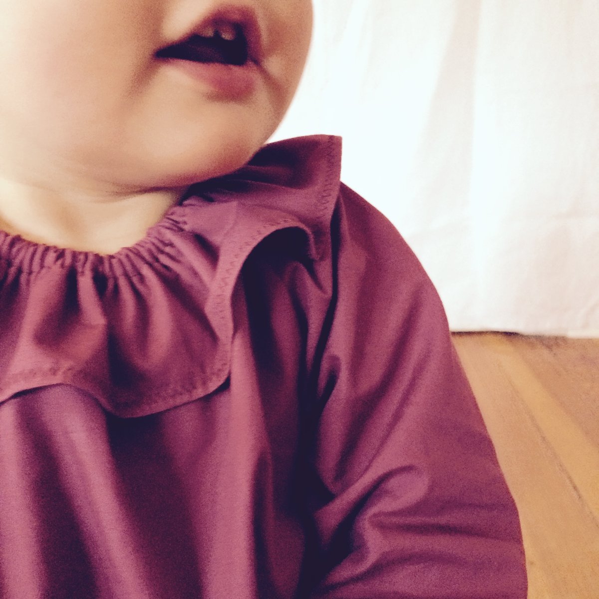 Mavie Bluse- berry popeline