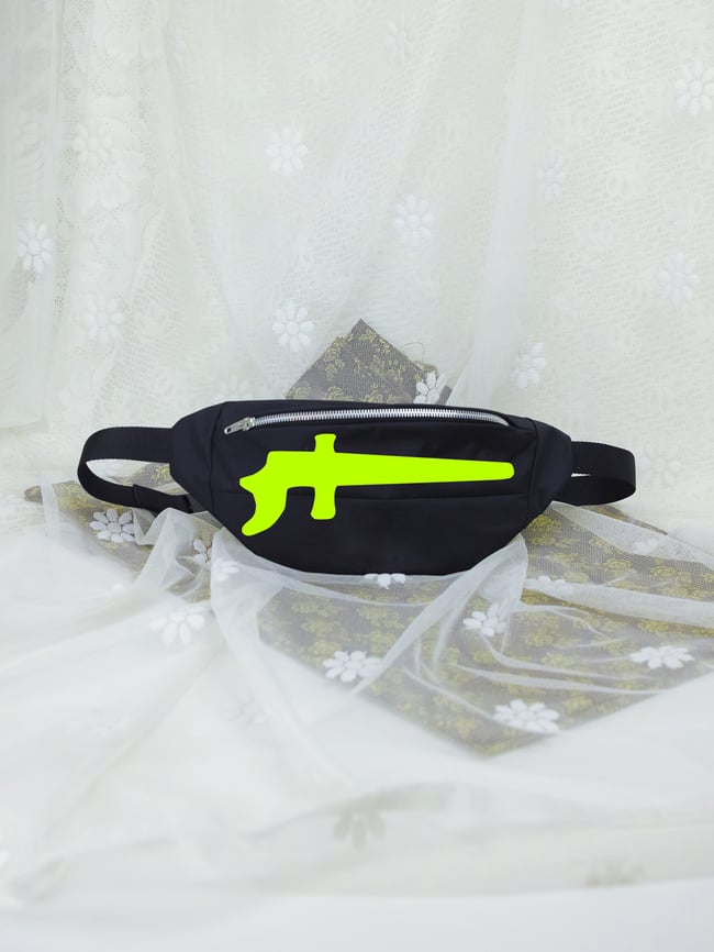 black tech cross bag II