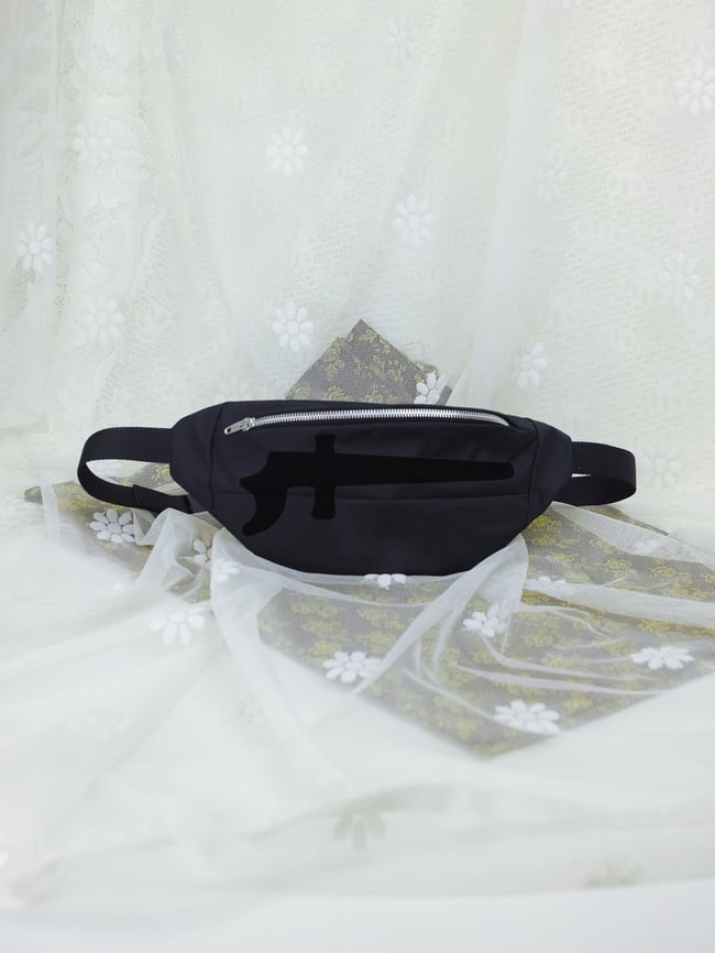 black tech cross bag II