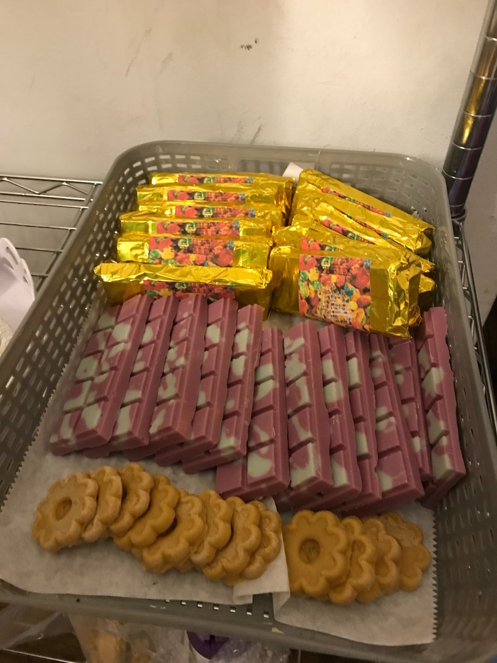 Image of Snapbar melts