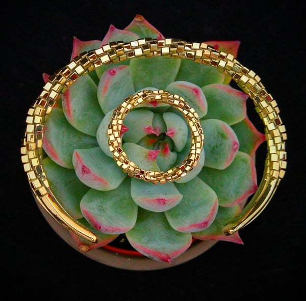 Image of 18k Pixel Twist Bracelet & Ring Set