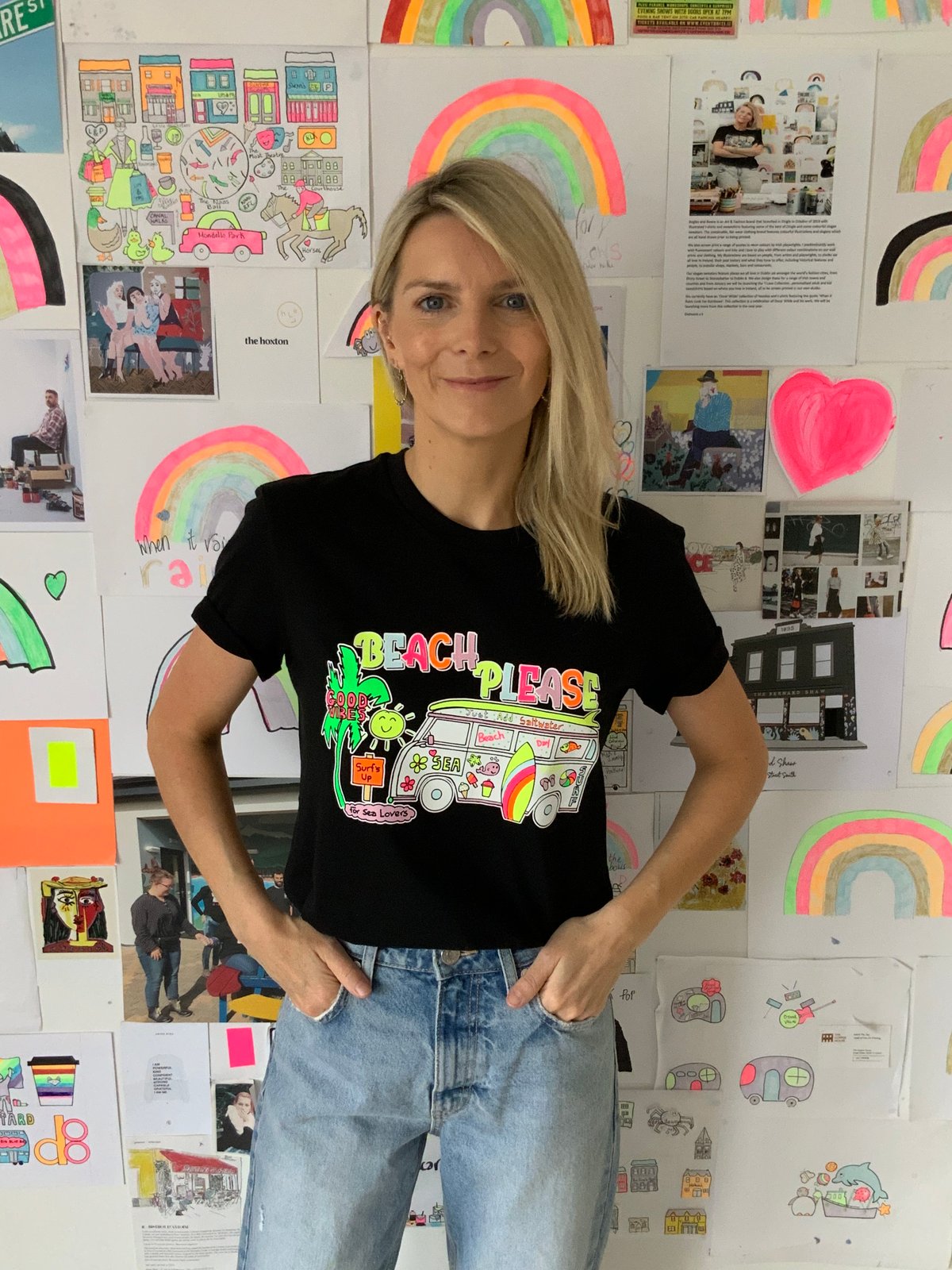 Image of BEACH PLEASE BLACK T-SHIRT