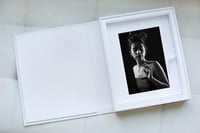 TARJETA REGALO PARA SESIÓN MÁS REVEAL BOX CON 10 FOTOGRAFIAS