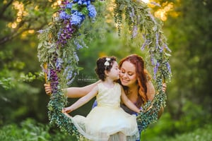 Image of FLORAL HOOP AND TIRE SWING SUPERMINI SESSIONS