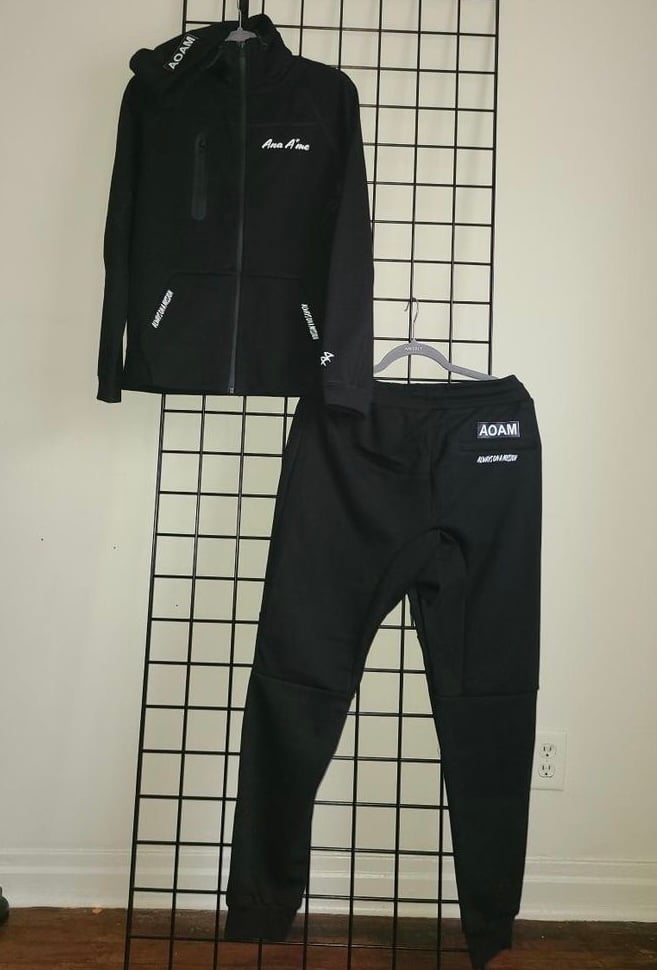 Image of BE MOTIVATED SWEATSUIT SET