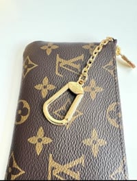Image 3 of Lou Key Pouch