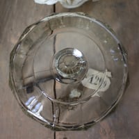 Image 3 of Cloche en verre.