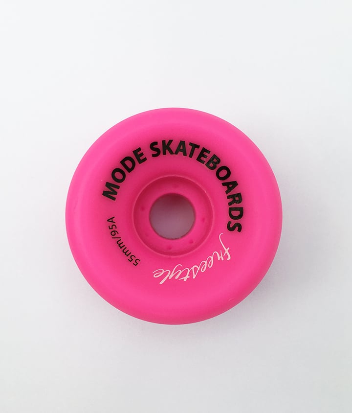 MODE 55mm/95A Freestyle Wheel (magenta)
