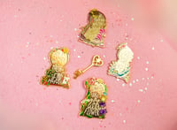 Image 5 of ⚠️LAST CHANCE⚠️ ALICE pins à l'unité - collec MAD SPRING PARTY